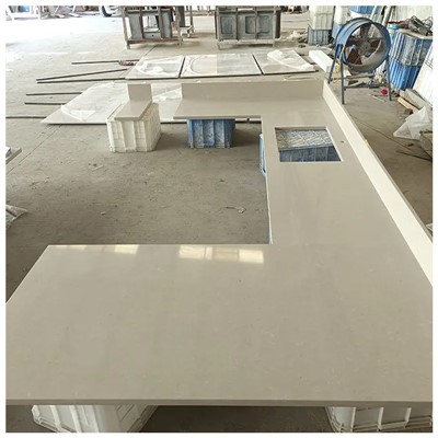 베이지 색 석영 주방 조리대